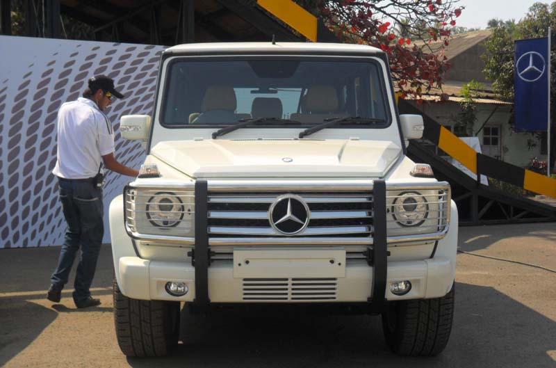The Mercedes Benz G55 might be called as the civilian version 