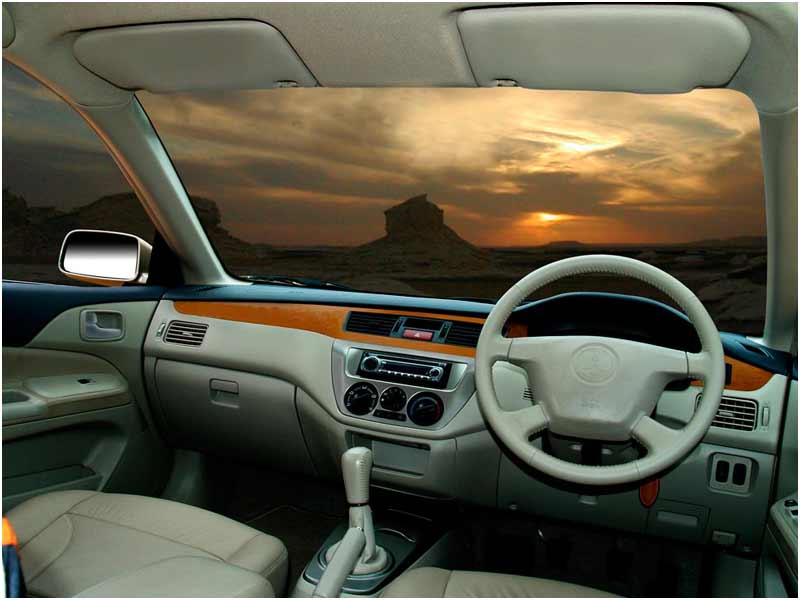 Mitsubishi Lancer Cedia interior