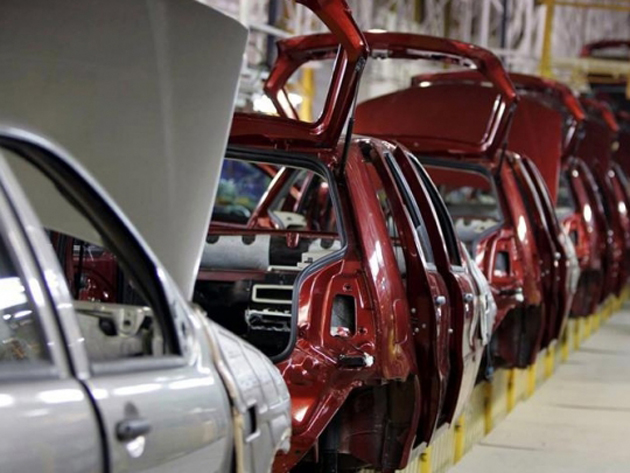 Car makers forced to persist with special discounts and schemes