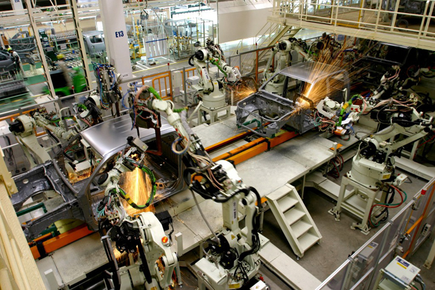 Toyota considers exporting cars from Thailand