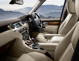 Land Rover LR2 interior