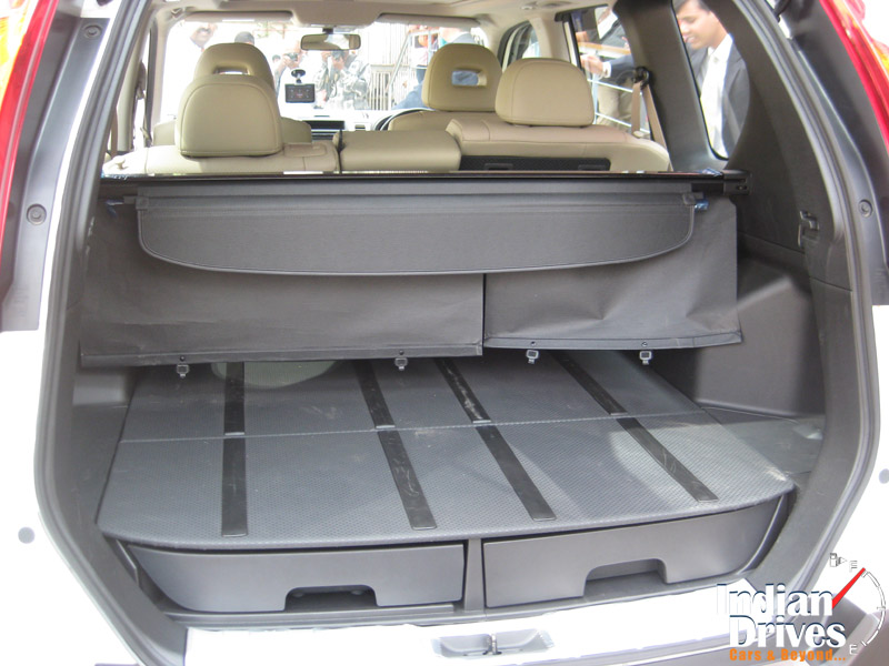 Nissan X-Trail interior