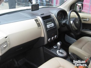 Nissan X-Trail interior