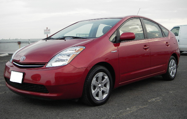 Prius Hybrid Sedan