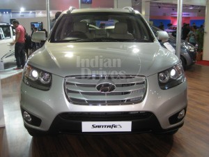 Hyundai Santa Fe in India Hyundai Santa Fe in India