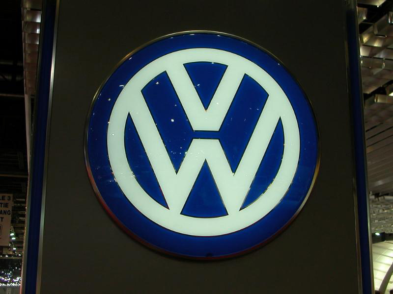 Volkswagen eyeing supreme control over Porsche