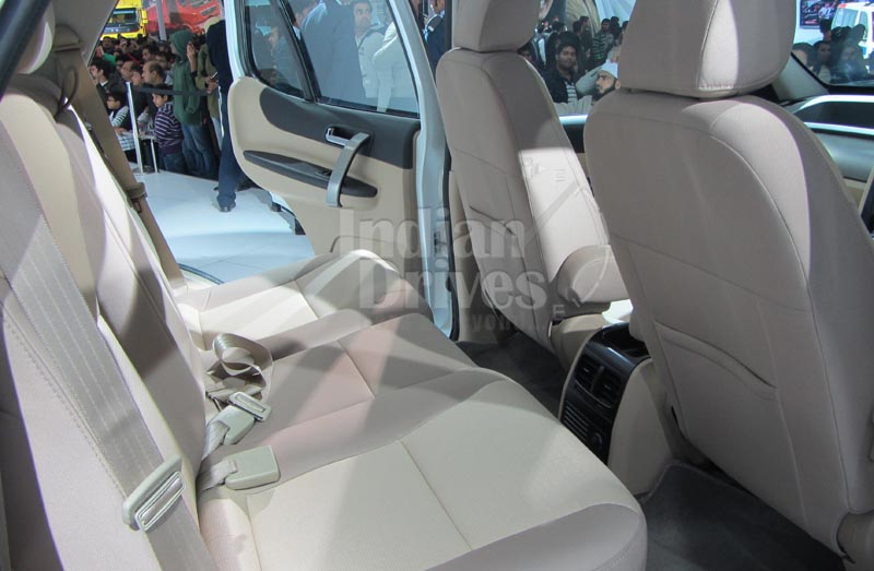 Tata Safari Storme interior