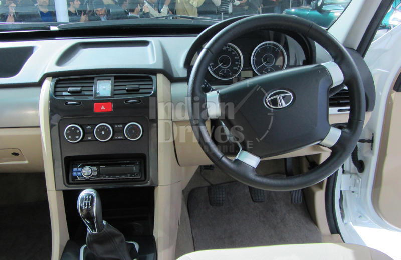 Tata Safari Storme interior