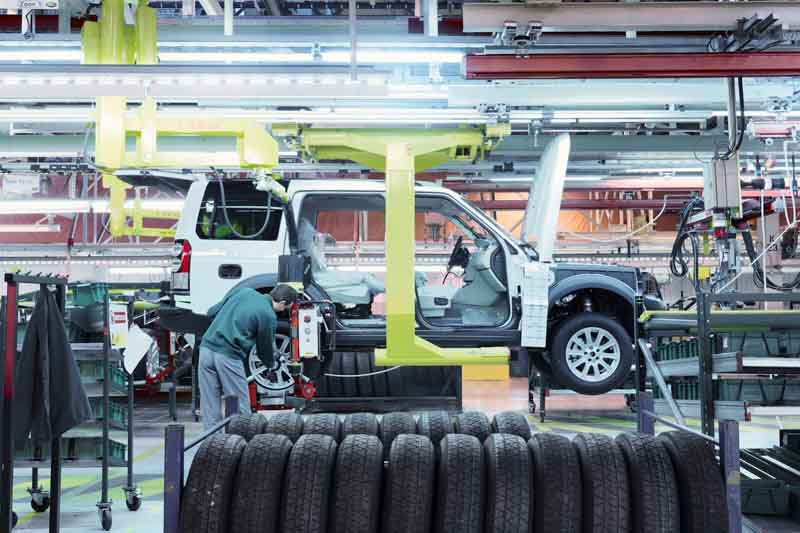 Epic Road Trip of the Millionth Land Rover Discovery