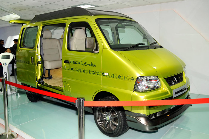 Maruti Eeco Fun Station with a tent on the roof, perfect for Outdoors