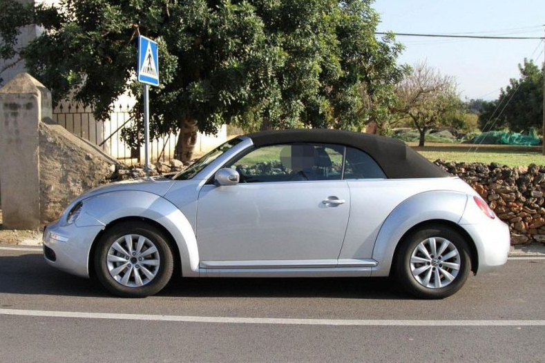 2013 Volkswagen Beetle Convertible