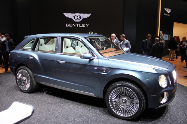 Bentley EXP 9 F SUV Drivetrain Options Revealed