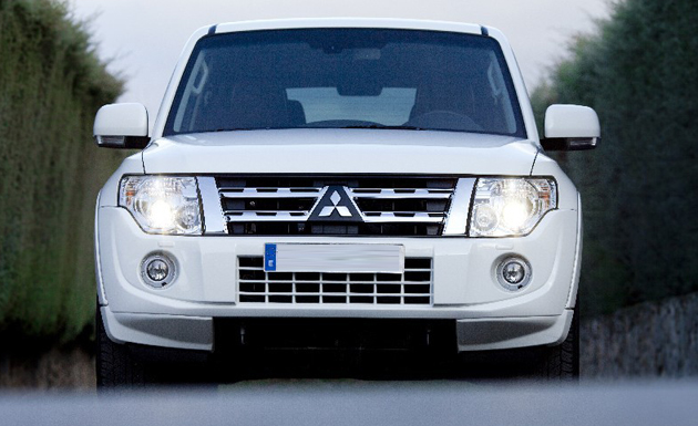 Mitsubishi Montero 2012