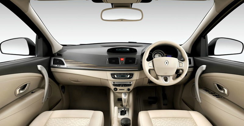 Renault Fluence E4 Diesel interior Renault Fluence E4 Diesel interior