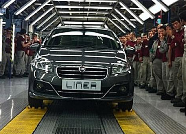 Images of Revamped 2013 Fiat Linea surfaces on the web before launch Images of Revamped 2013 Fiat Linea surfaces on the web before launch