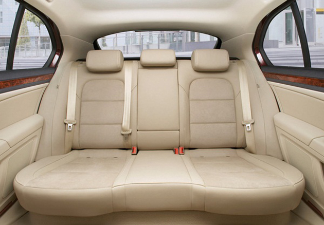 Skoda Superb Ambition interior