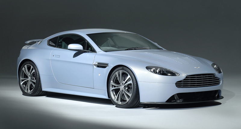Aston Martin v12 Vantage