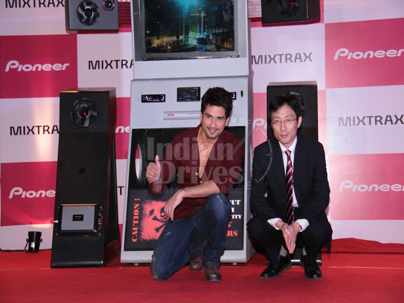 Pioneer Electronics launches new car entertainment products