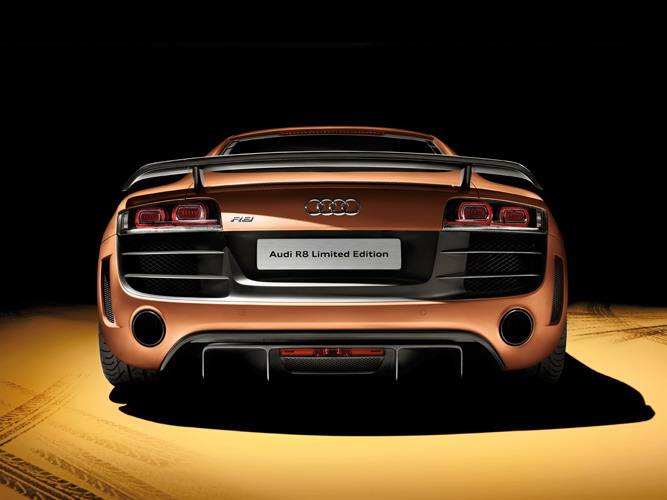 2013 Audi R8 China Edition back view
