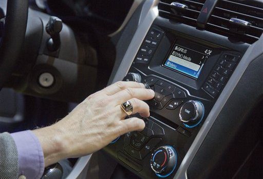 Carmakers open their gate to App Developers