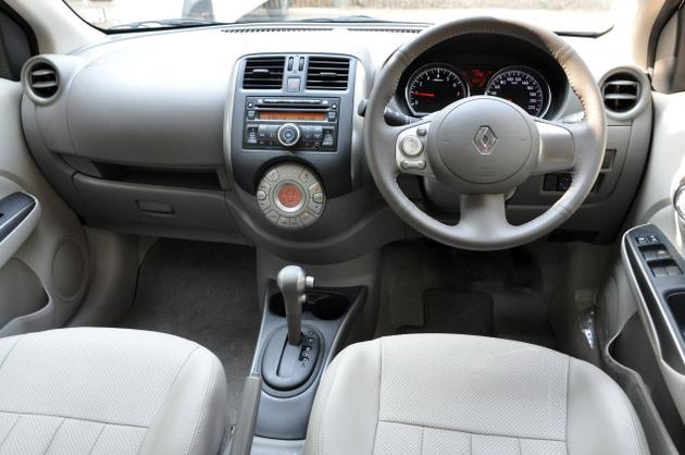 Renault Scala CVT  Interiors