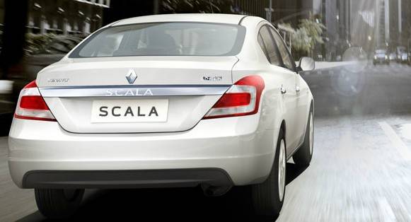 Renault Scala CVT back view