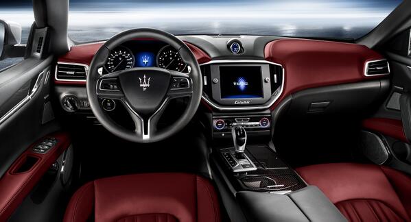 Maserati Ghibli revealed Interior