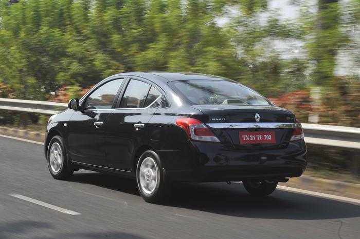 Renault Scala CVT Back View Renault Scala CVT Back View