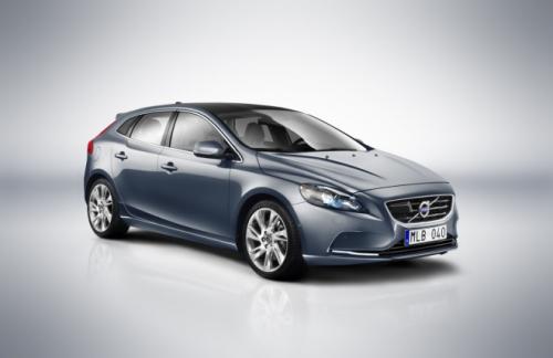 Volvo V40 Pedestrian Airbag