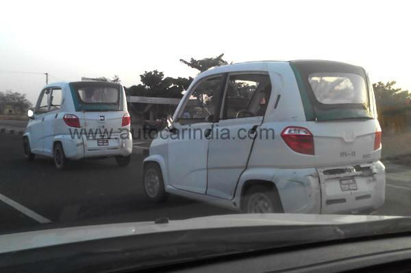 Bajaj RE60 spotted testing Bajaj RE60 spotted testing
