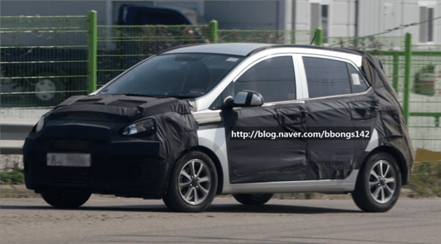 Hyundai i20 spotted testing