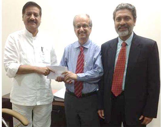 Mahindra group donates Rs. 2 crore 