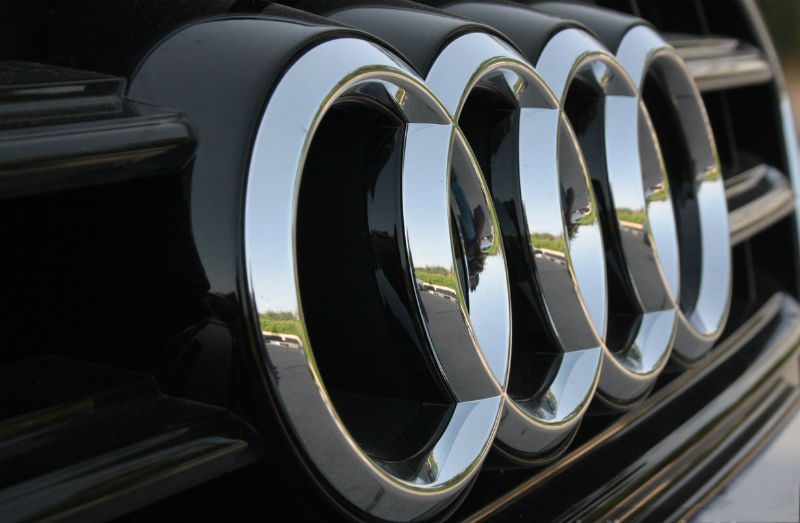 Audi rolls out car-shaped wireless computer mouse