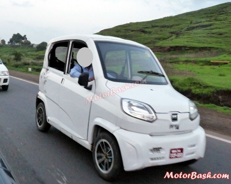 Bajaj RE60 Spy Shots