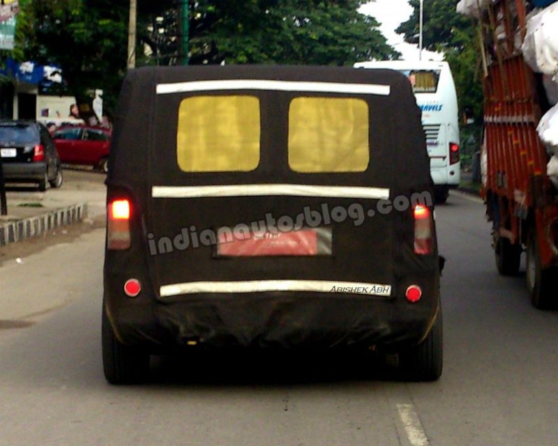 Force MPV Back View Force MPV Back View