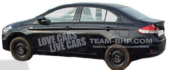 Maruti YL1 sedan Back View