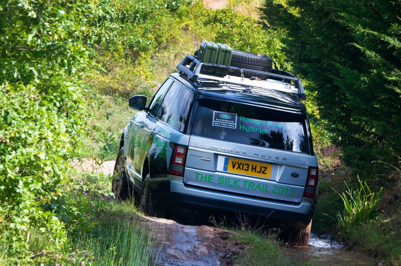Range Rover Hybrid Back View
