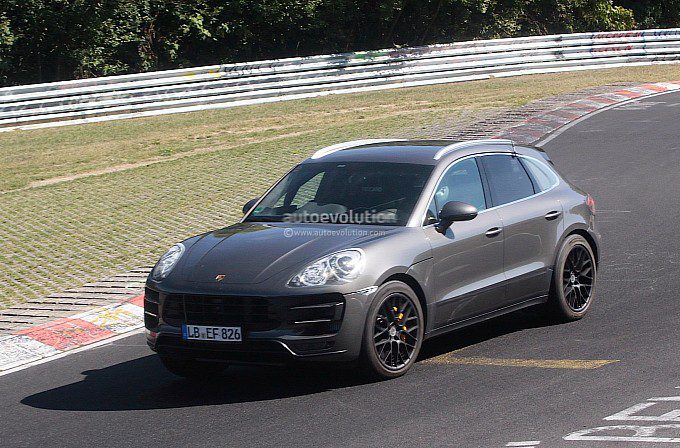 Porsche Macan Spy Photos