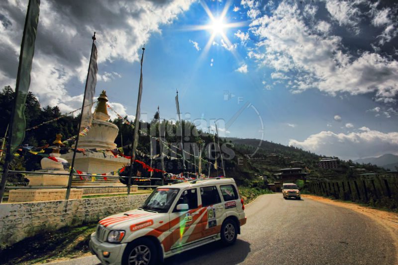 Mahindra Adventure Tri-Nation Escape 2013