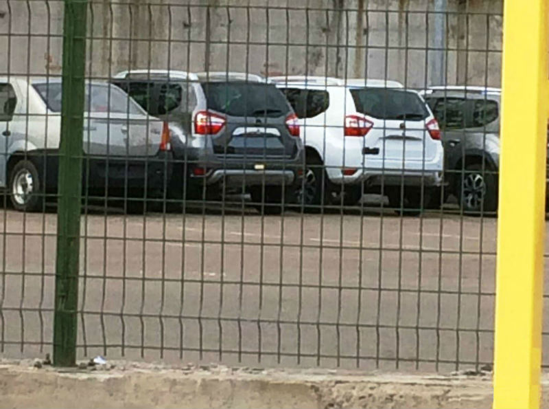 Nissan Terrano Automatic Spied