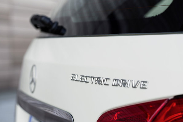 Mercedes Benz B-Class Electric Drive 2014