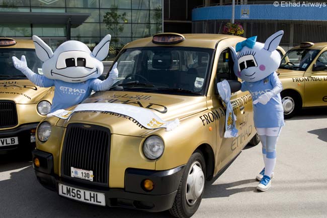 Shanghai's New Golden Cabs Are Copied From London Black Cabs Shanghai's New Golden Cabs Are Copied From London Black Cabs