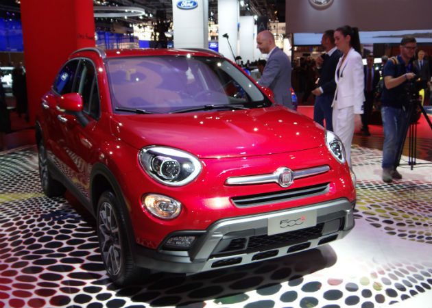 Fiat 500X Compact Crossover/SUV Unveiled At Paris Motor Show 2014 