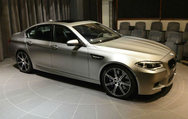 BMW M5 30 Jahre M5 Unveiled In Abu Dhabi