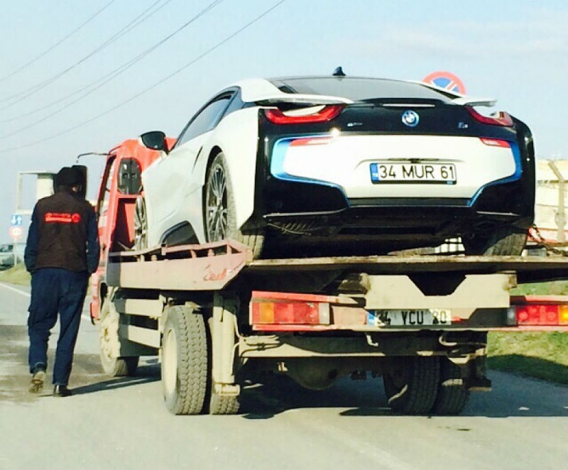 BMW i8 Crashed In Istanbul Turkey