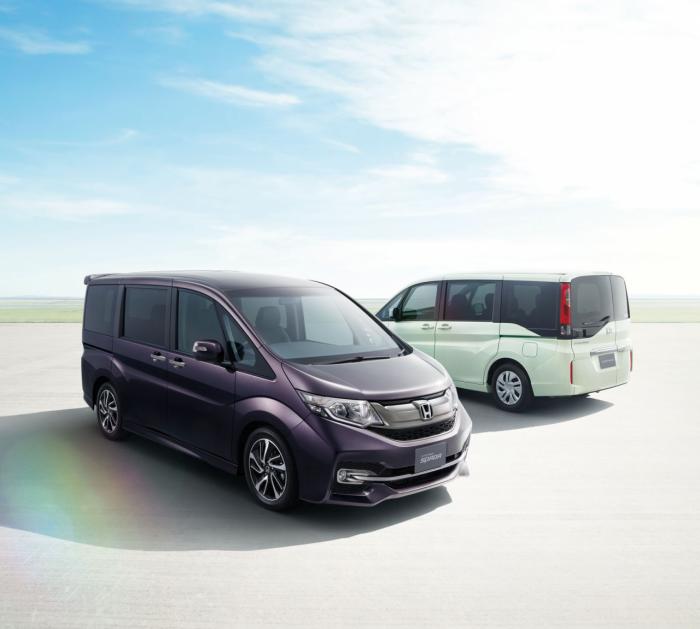 2015 Honda Step WGN Unveiled In Japan