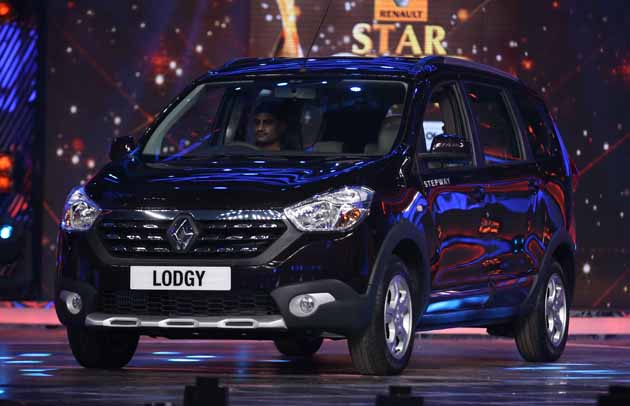 Renault Lodgy India Launch On April 9, 2015 