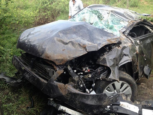 Maruti S-Cross Meets With Accident Even Before Launch