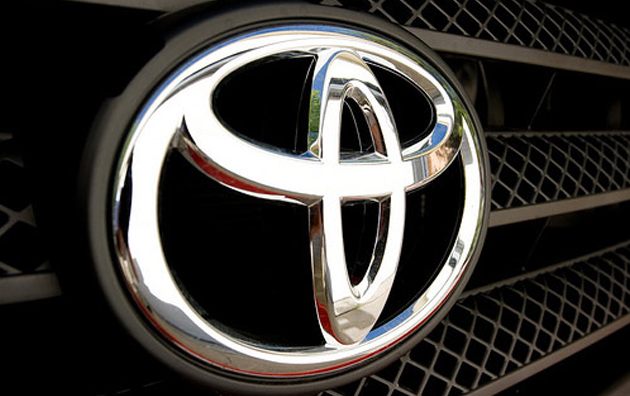 Toyota to Auction Used Cars in India