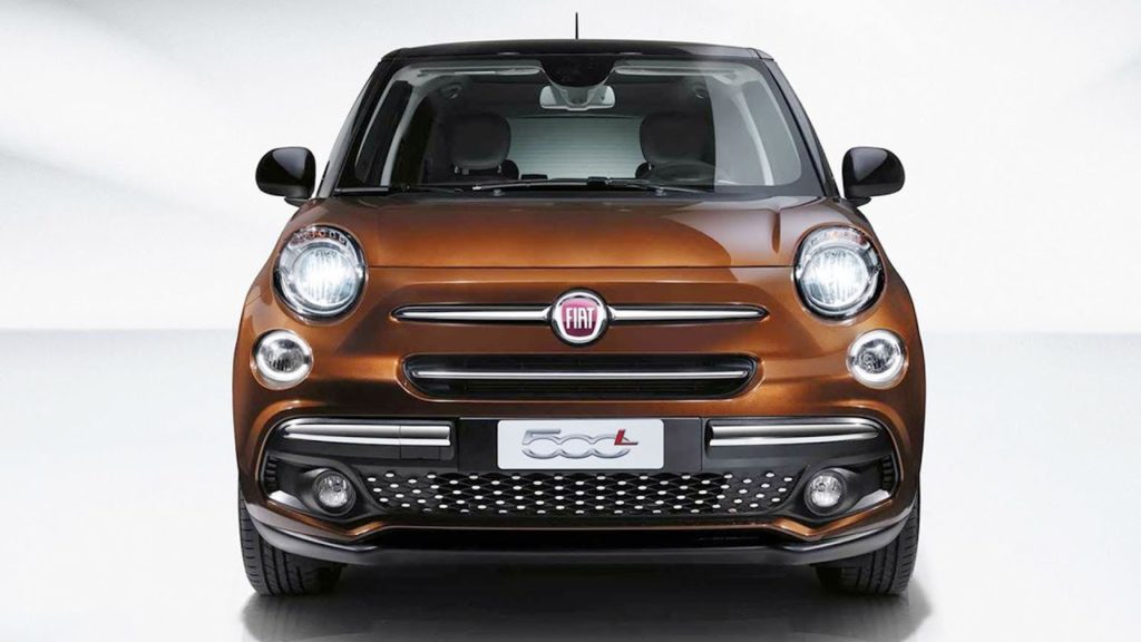 Fiat 500L Facelift Revealed